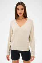 Load image into Gallery viewer, Bennie Fleece Sweatshirt Oatmeal Heather
