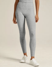 Load image into Gallery viewer, Spacedye Caught in the Midi Leggings Silver Mist
