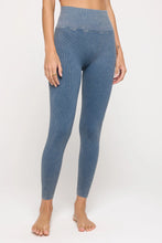 Load image into Gallery viewer, Love Sculpt Mineral Wash 7/8 Legging
