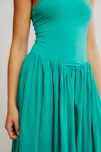 Load image into Gallery viewer, Onda Tube Midi Dress
