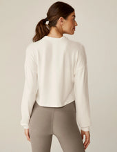 Load image into Gallery viewer, Turn Inward Front Twist Pullover
