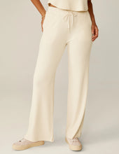 Load image into Gallery viewer, Well Traveled Wide Leg Pant
